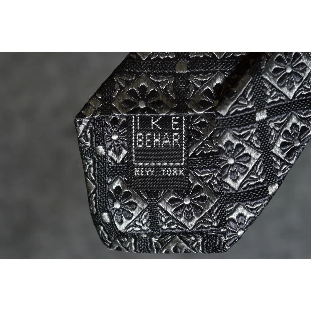 IKE Behar Necktie Men One Size Gray Floral Geometric Silk Textured Woven Tie USA